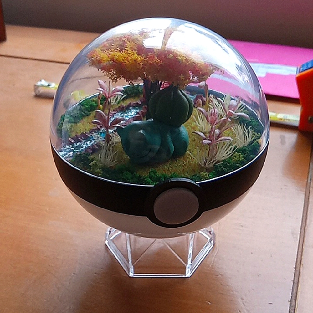 Bulbasaur terrarium